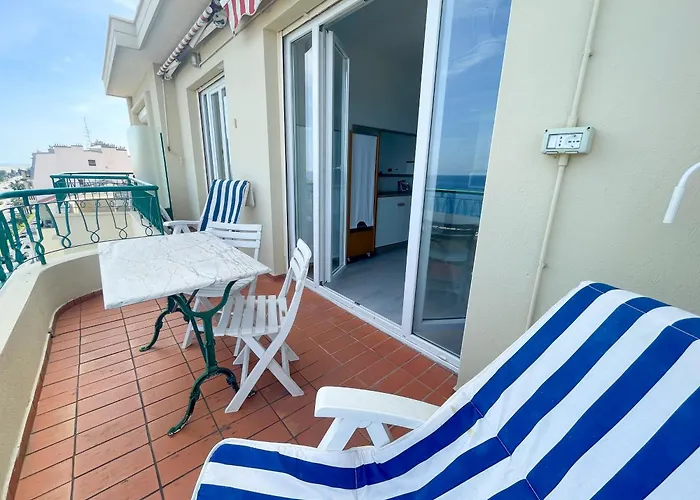 Sea View 4 Pers Wifi Ac דירה