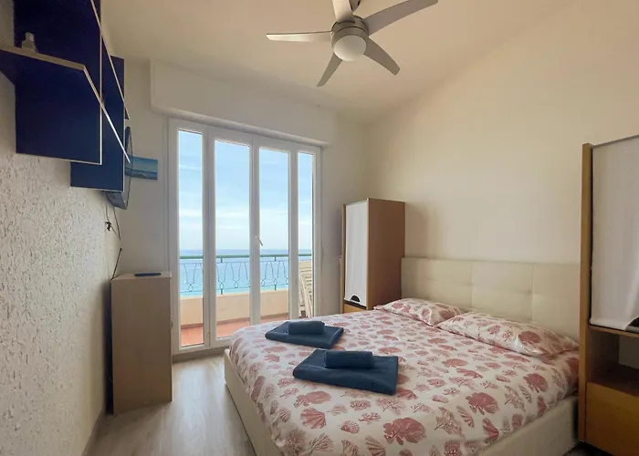 Апартаменты Sea View 4 Pers Wifi Ac Ницца